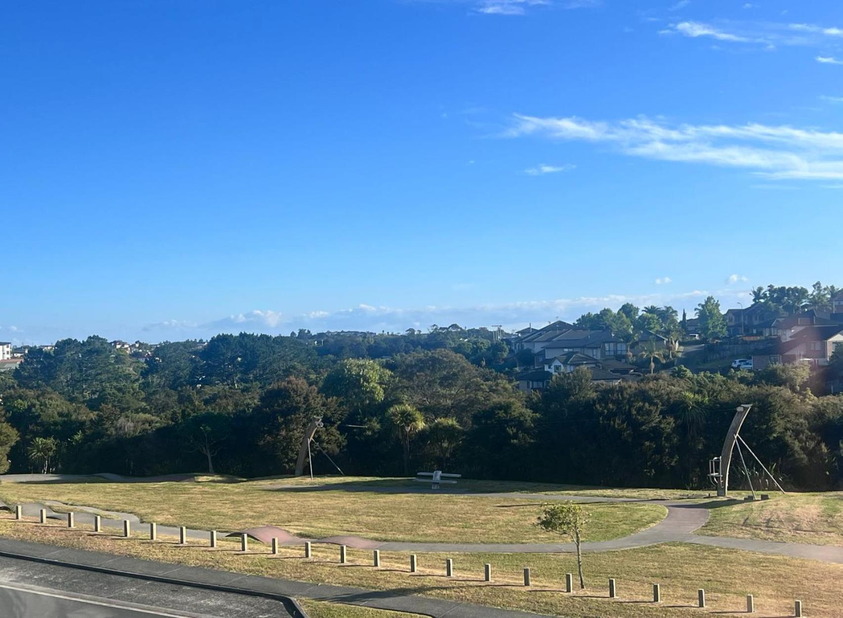 Northcross Glen * Auckland